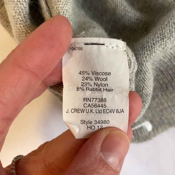 J. Crew Pear Sweater Size XS - Picture 3 of 4